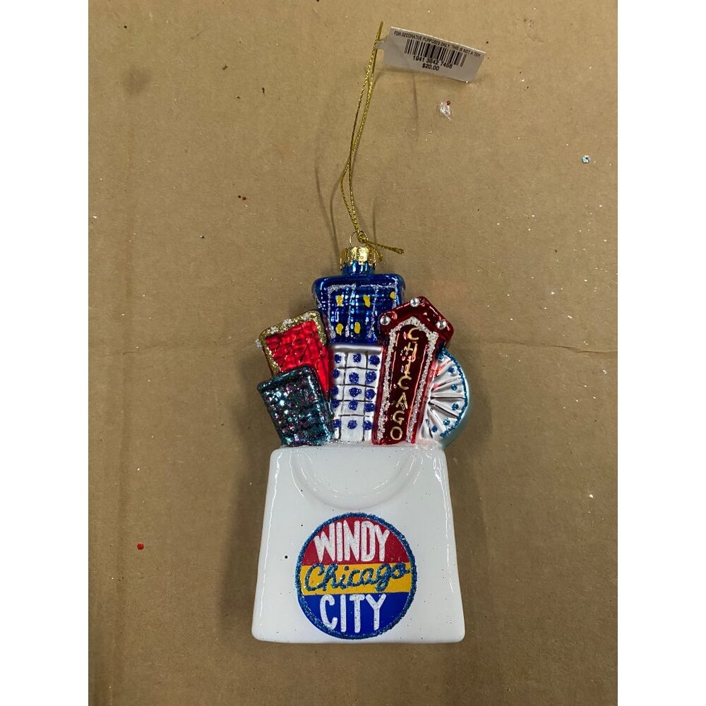 Holiday Lane Chicago Glittered Shopping Bag Ornament Hails New With Box